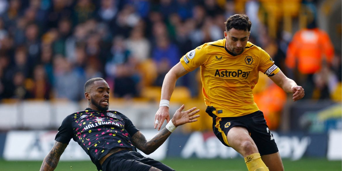 Napoli "Not Far Away" From Price For Wolves Star Claims Sky Reporter