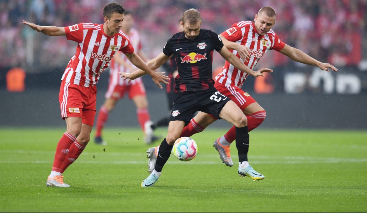 Liverpool: Klopp dealt Laimer setback